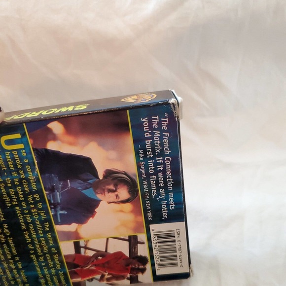 Swordfish (VHS, 2001) John Travolta, Hugh Jackman, Halle Berry - Picture 3 of 4